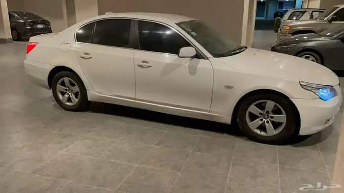 BMW 520i 2008 4