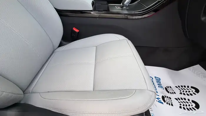 فيلار SE داينمك 2024 بحالة الوكالة 13