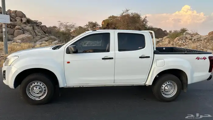 ايسوزو ديماكس 2017 اول مالك للبيع 4