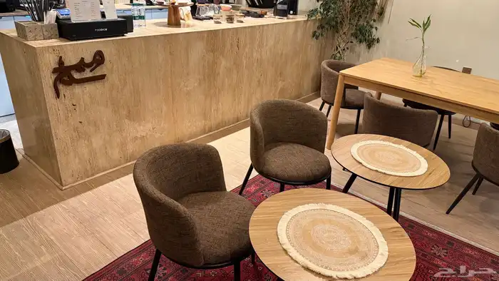 طاولات كراسي 0