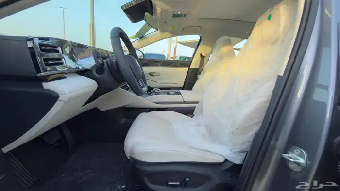 بي واي دي تشين L تمشي السياره 2100 كم 7