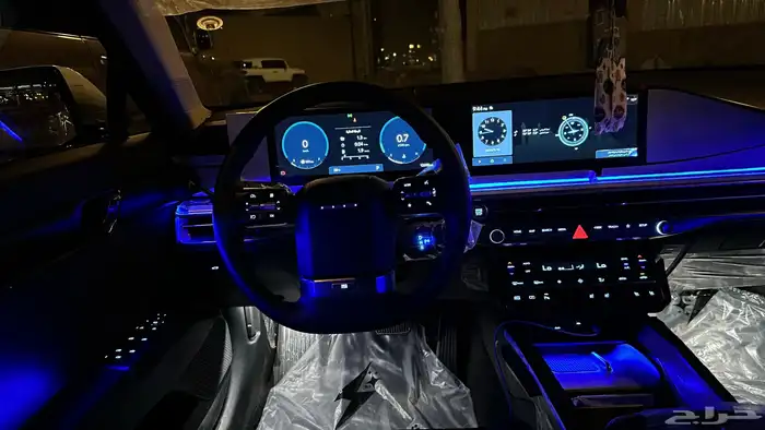 ازيرا كلاسك 2025 10