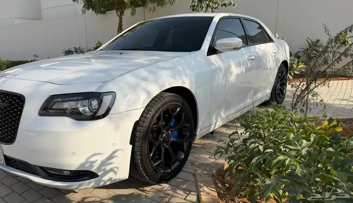 للتنازل كرايسلر 2021 300S ابيض بدون مقابل 7