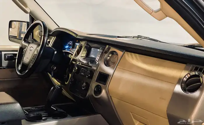 فورد اكسبديشن 2015 بحاله ممتازه سعودي 6