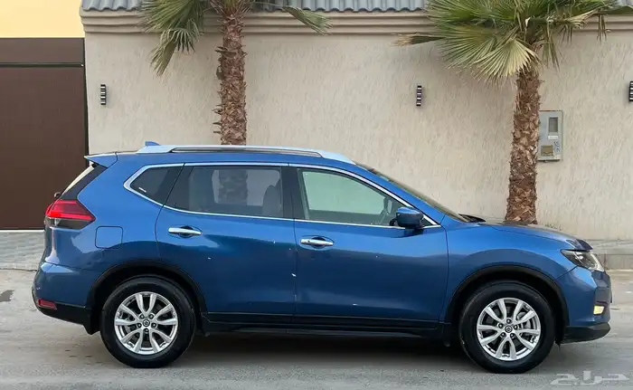 نيسان اكستريل 2020 (بحالة ممتازة) 4