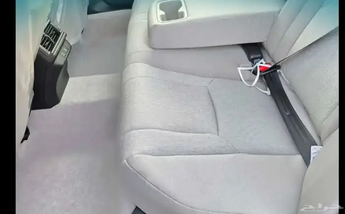 هوندا اكورد نص فل (ازرق غامق) 5