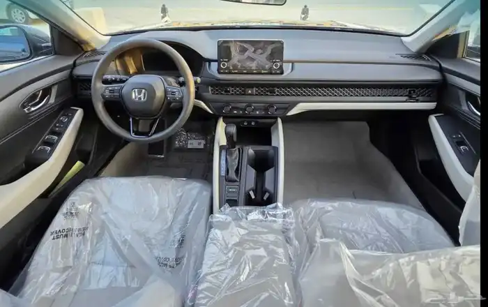 هوندا اكورد نص فل (ازرق غامق) 6