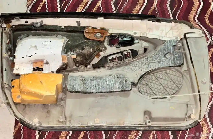 للبيع مسجل كامري وكاله وديكور باب 3