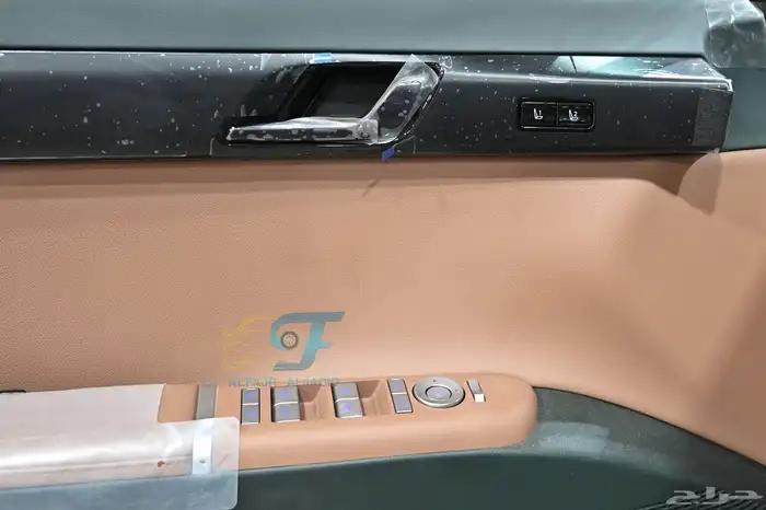 ازيرا بريميوم 2025 6