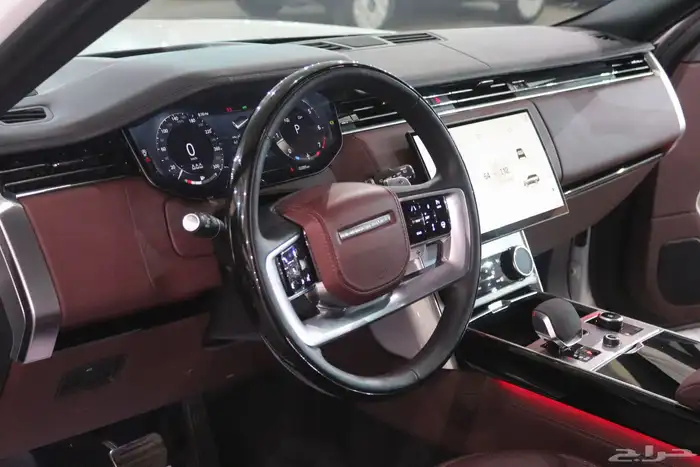 رنج روفر اوتوبيوقرافي v8 موديل 2023 مستخدم بسعر 595.000 14