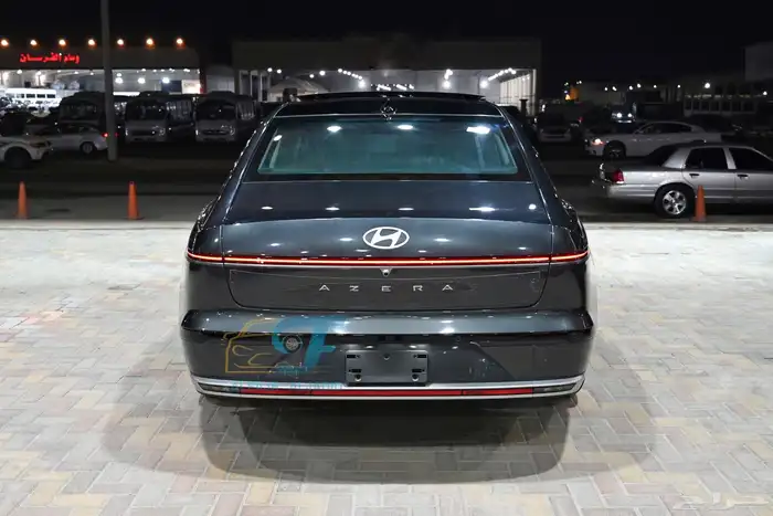 ازيرا بريميوم 2025 15