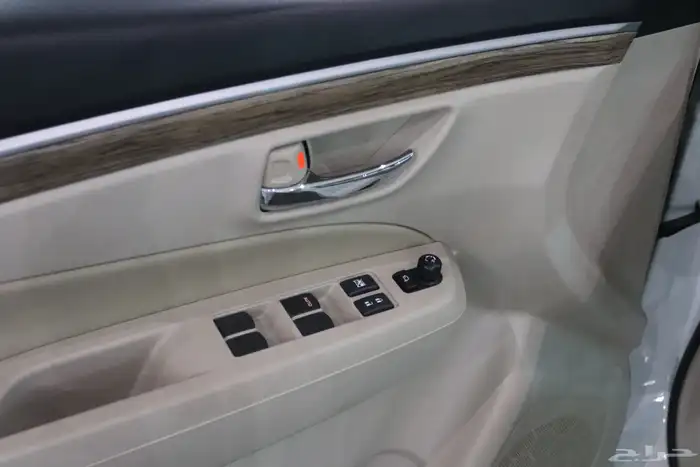 سوزوكي سياز فل كامل موديل 2025 بسعر 56.925 16