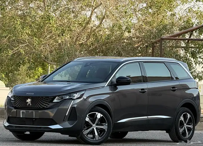 بيجو 5008 2023 2