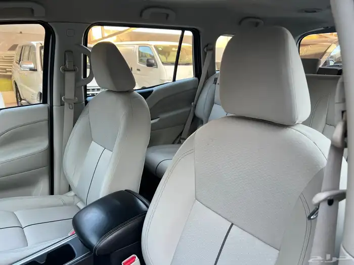 اكستيرا 2021 تيتانيوم نظيف جدا لدى قمة الاطلال 42