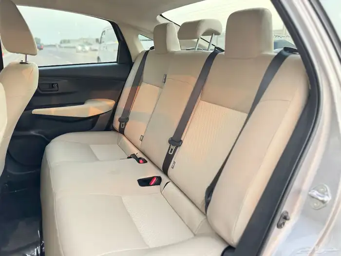 تويوتا يارس 2023 Y 14