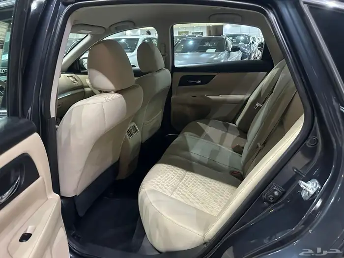 نيسان التيما موديل 2018 نظيف 11