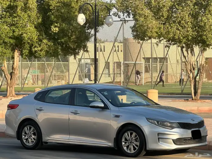 كيا اوبتيما 2018 استاندر 10