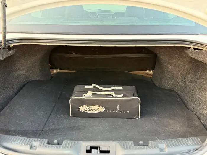 فورد تورس بوليسي ممشى قليل 16