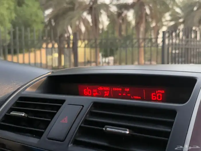 مازدا CX9 2015 ( فل كامل بحالة الوكالة ) 23