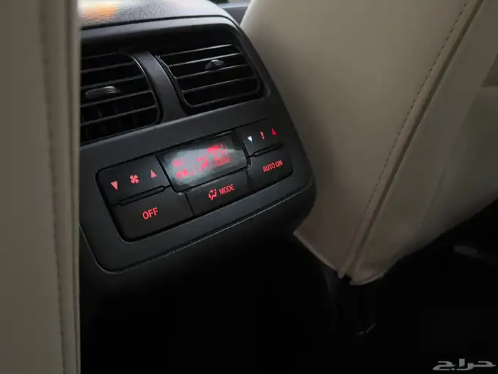 مازدا CX9 2015 ( فل كامل بحالة الوكالة ) 20