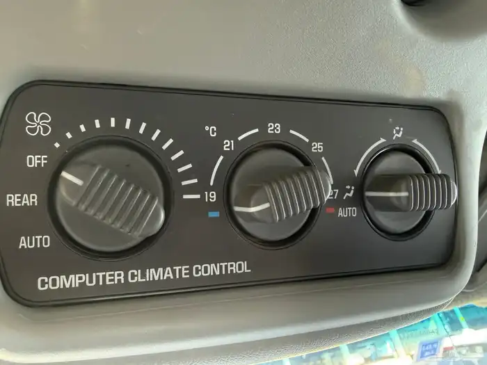 جمس ((2001))مخزن بدي وكاله 15