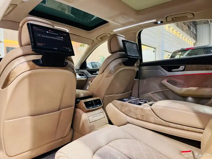 اوودي A8 فل كامل سعودي نظيف جدا مخزن 8