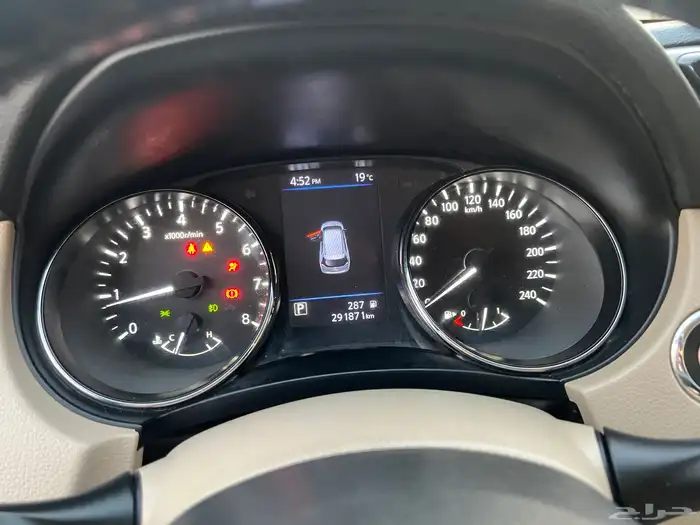 نيسان اكستريل 2020 (بحالة ممتازة) 12