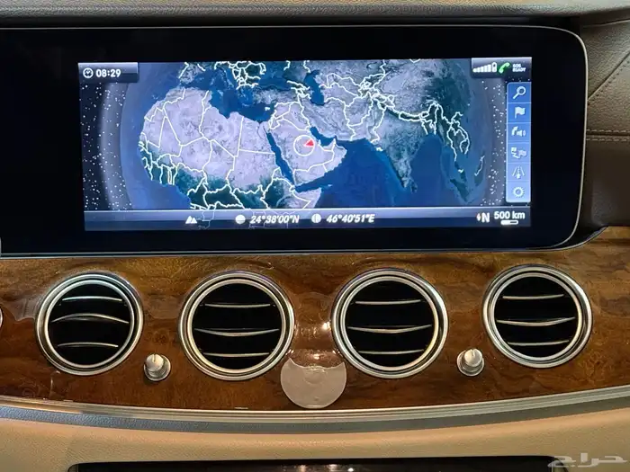 مرسيدس E300 2018 (( بحالة ممتازة )) 13