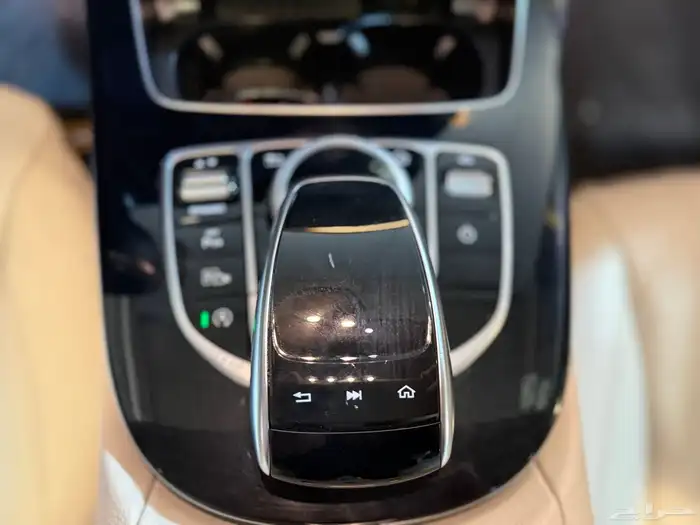 مرسيدس E300 2018 (( بحالة ممتازة )) 15