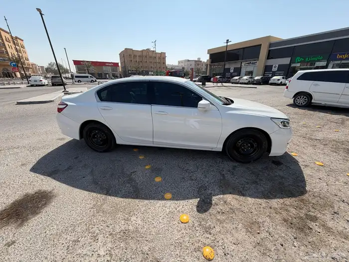 اكورد 2017 ماشي 89 فقط 3