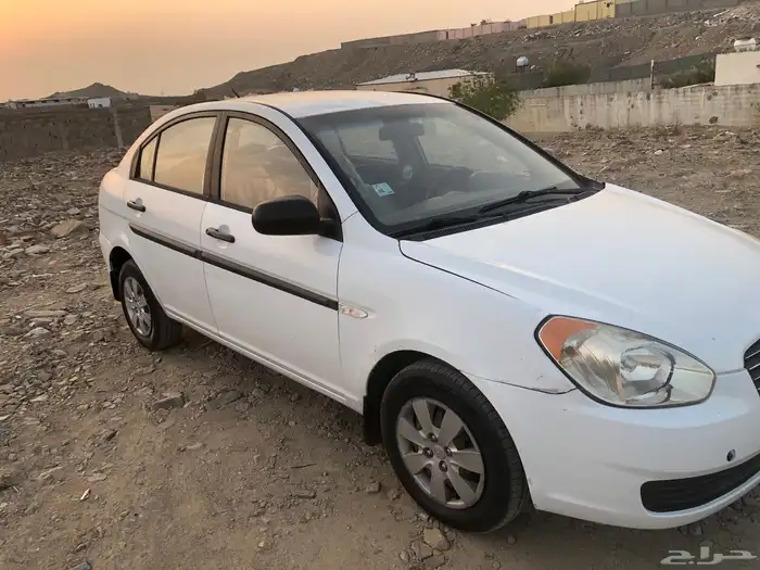 للبيع اكسنت موديل 2011 0