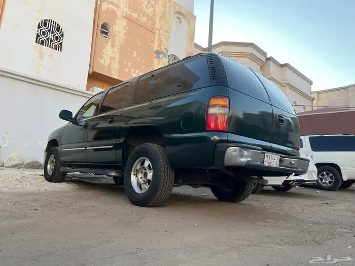 سوبربان شفروليه 2001 شبة مخزن ماشي 186000 قابل للزيادة مفحوص 32