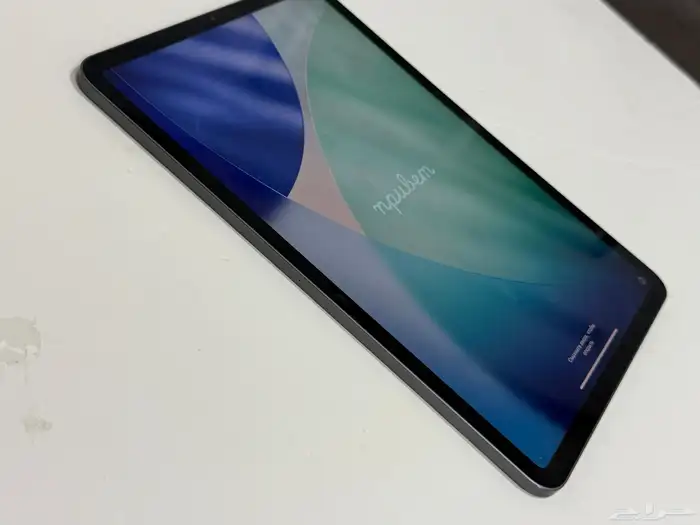 Apple iPad Pro -128GB (11-inch) (2nd 7