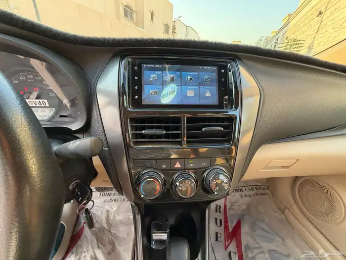 تويوتا يارس 2022 فل كامل 0