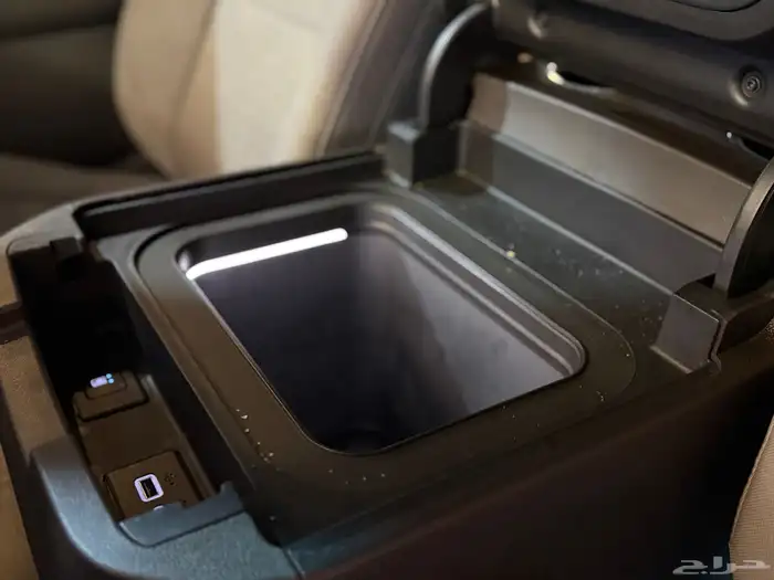 جيمس يوكن 2023 SLE (( بحالة الوكالة )) 22