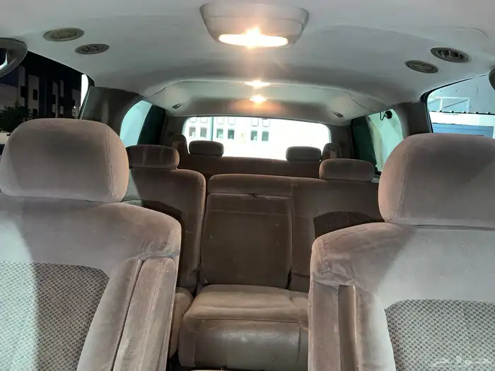 سوبربان شفروليه 2001 شبة مخزن ماشي 186000 قابل للزيادة مفحوص 15