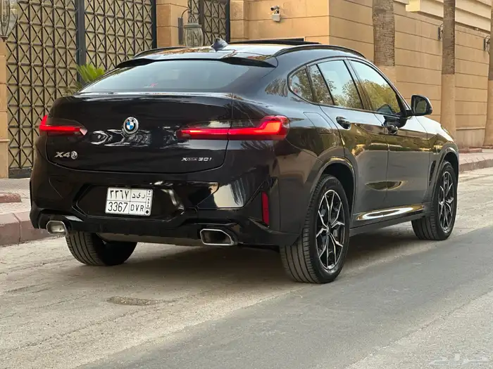 بي ام اكس 4 2024 ضمان وصيانه 10