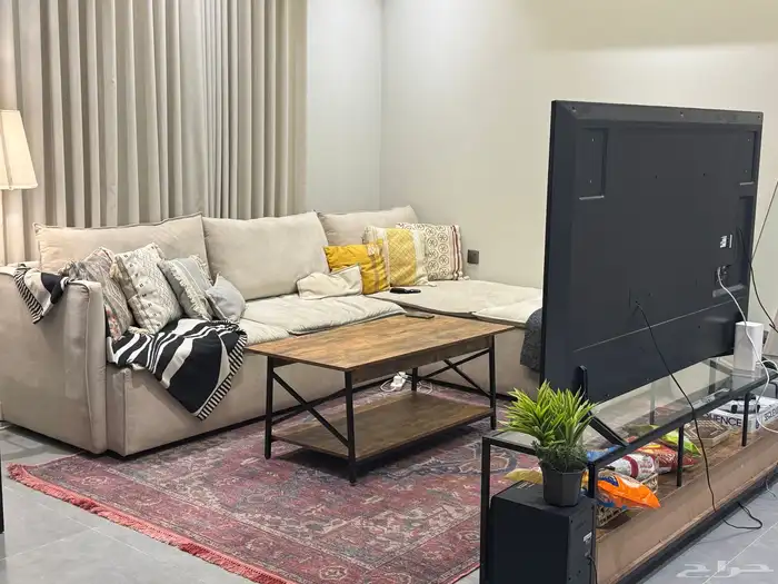 دولاب ملاس من ايكيا- مطبخ- سرير - كنب 10