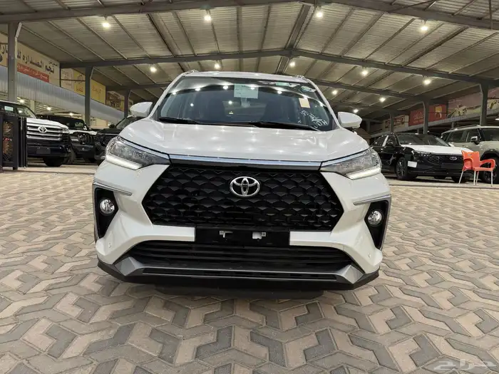 تويوتا فيلوز موديل 2025 عرض خاص 5