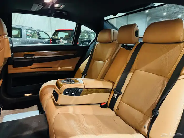 بي ام دبليو 750 فل كامل سعودي 9