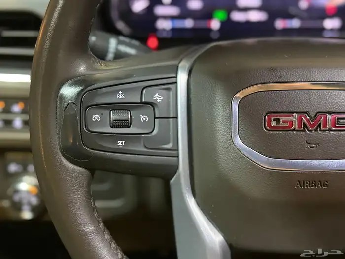 جيمس يوكن 2023 SLE (( بحالة الوكالة )) 7