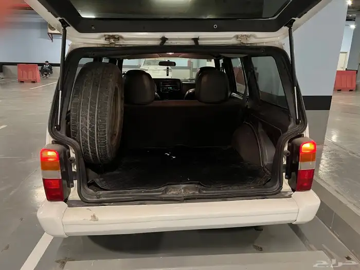 جيب شروكي 18