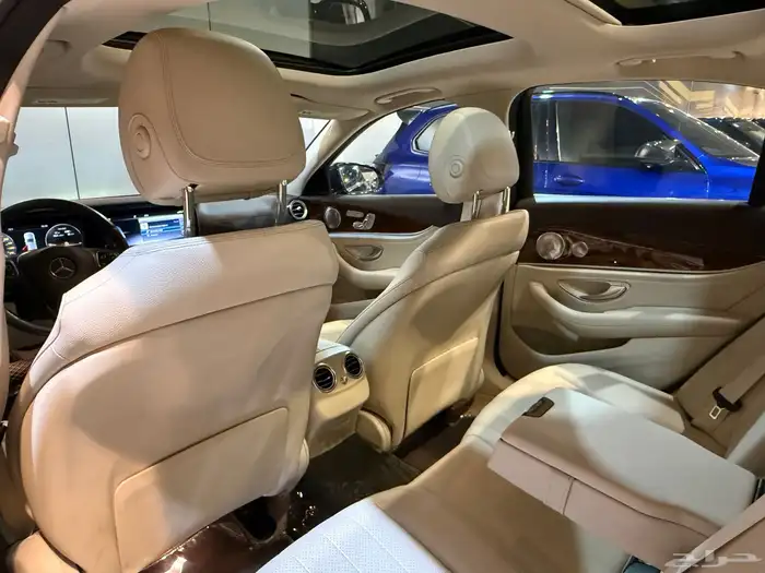 مرسيدس E300 2018 (( بحالة ممتازة )) 17