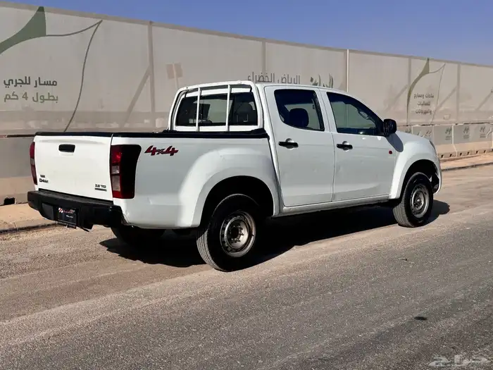 ايسوزو ديماكس ديزل موديل 2019 7