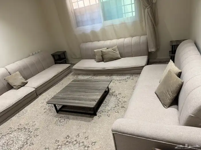 كنب للبيع نظيف 750ريال قابل للتفاوض البسيط 1