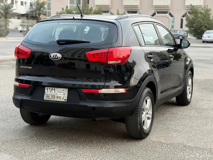 كيا سبورتاج 2015 نضيف 8