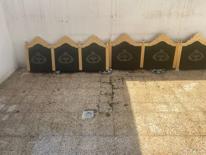 للبيع جلسه ارضيه 0