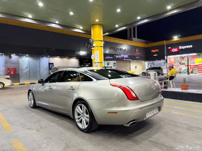 للبيع اليوم جاكور اعلى صنف للبيع بسعر حرق27 الف فقط نضيف جدا 44