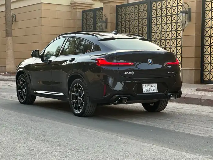 بي ام اكس 4 2024 ضمان وصيانه 20