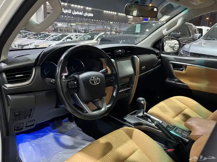 فورتنشر 2021 سعودي مخزن 6 سلندر دبل VX1بنزين 14